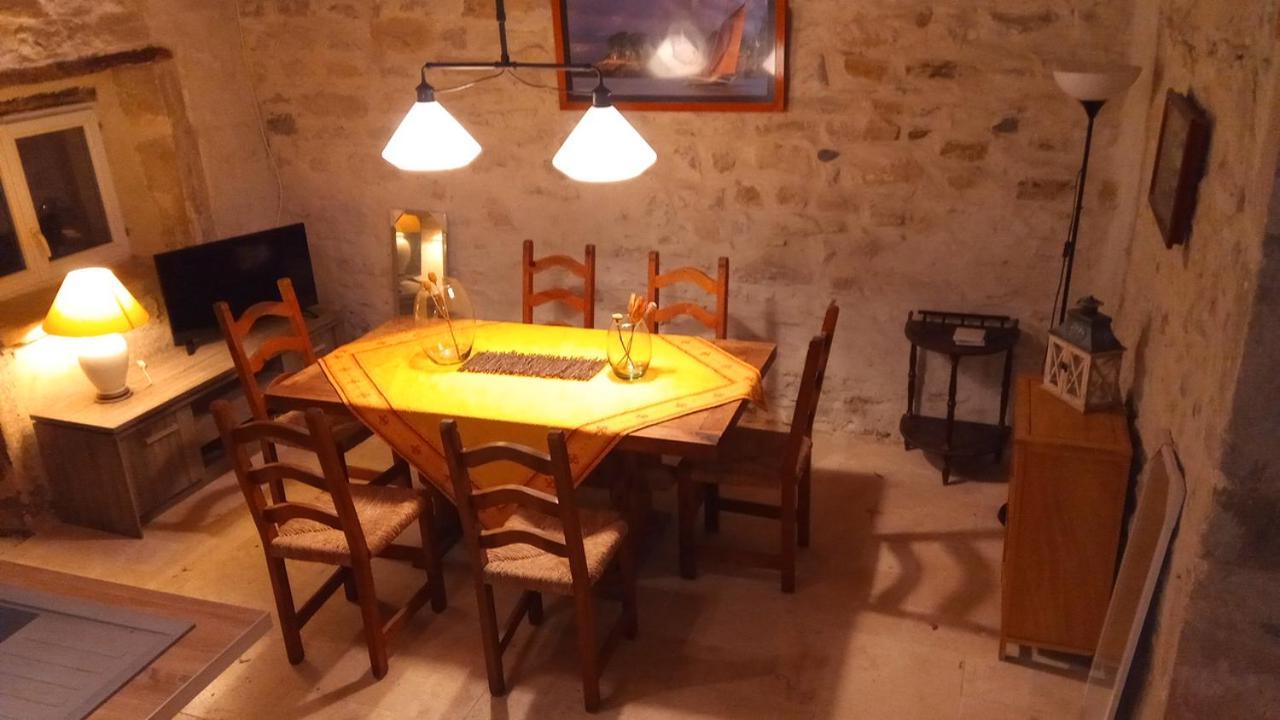 Maison Grandes Chambres Avec Cuisine -Jardin -Terrasse-Bbq Bastanes Bagian luar foto