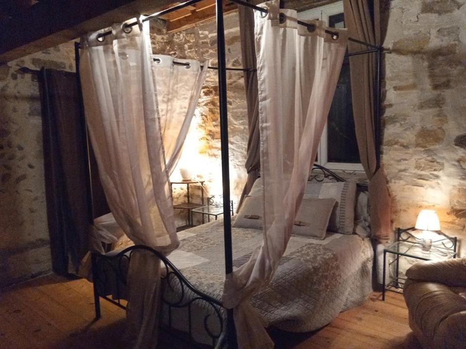 Maison Grandes Chambres Avec Cuisine -Jardin -Terrasse-Bbq Bastanes Bagian luar foto